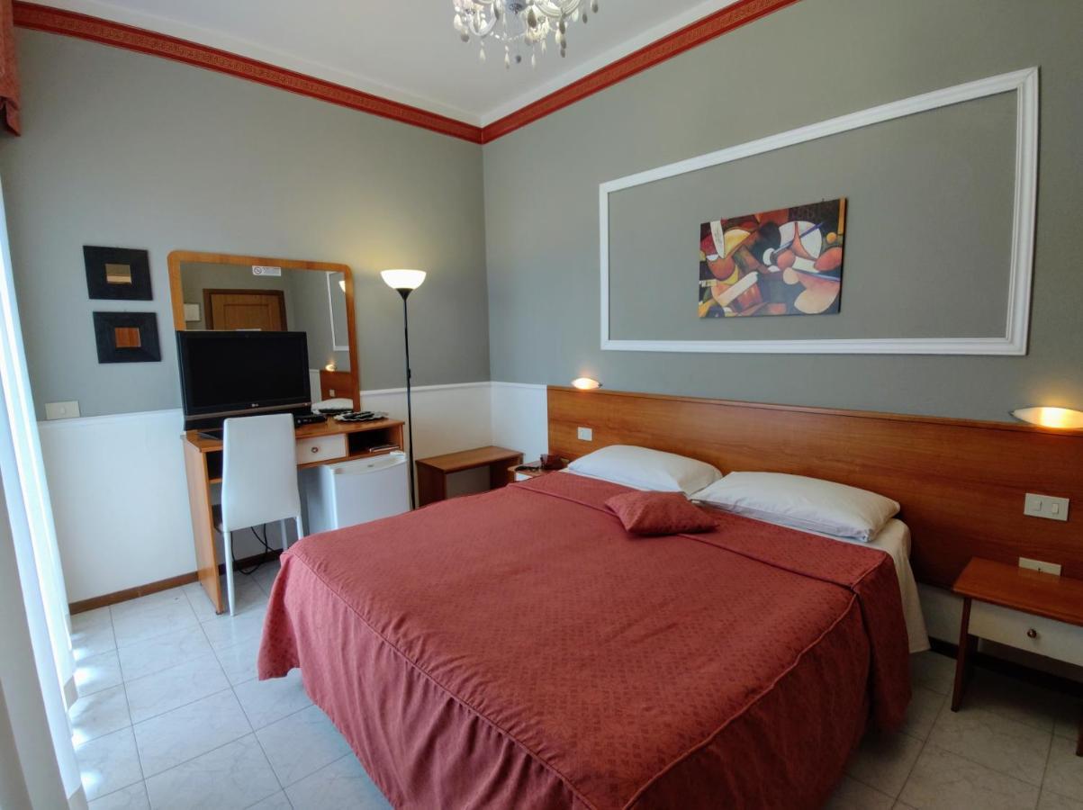 Hotel Minerva Ravenne Extérieur photo
