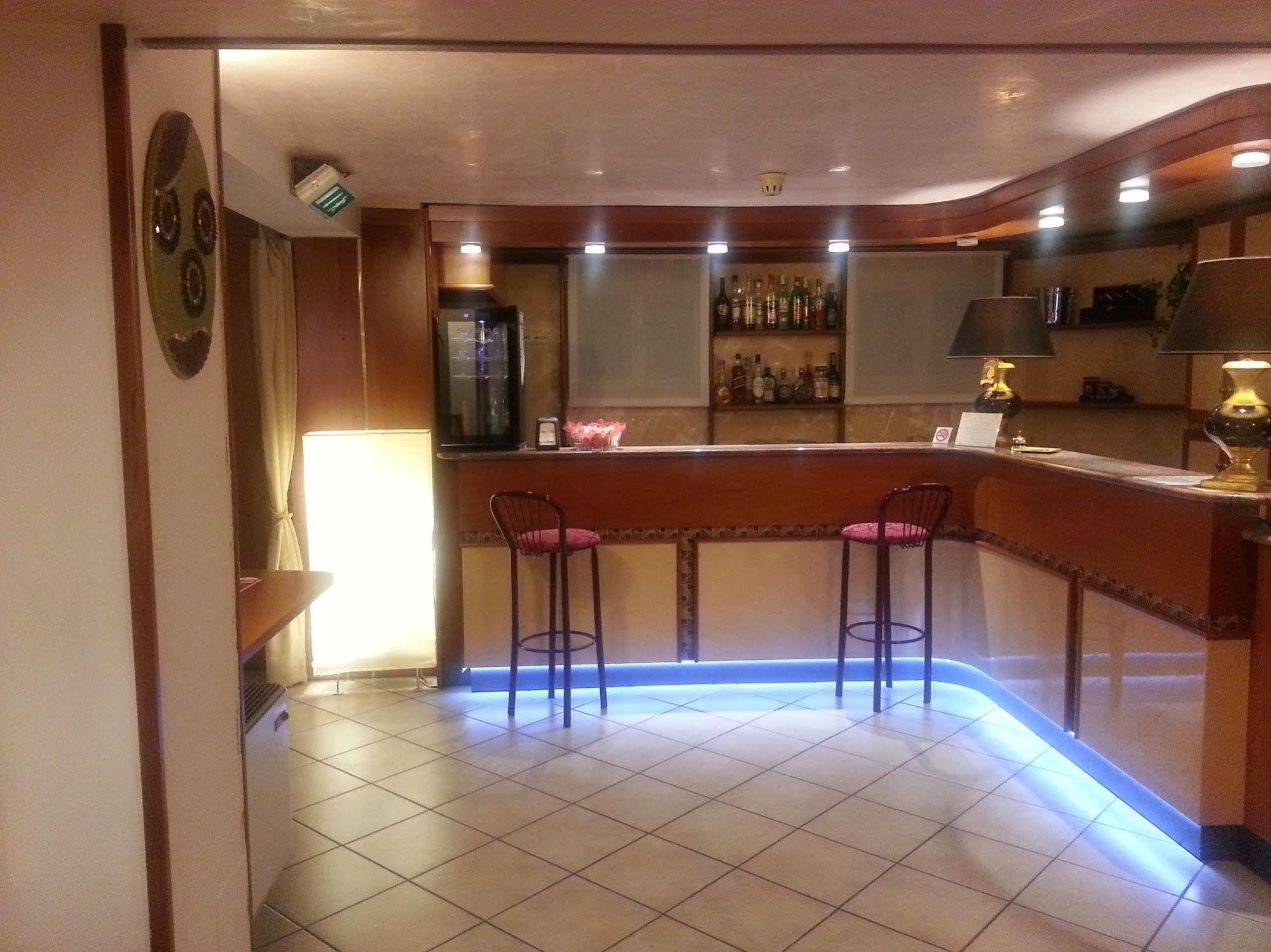 Hotel Minerva Ravenne Extérieur photo