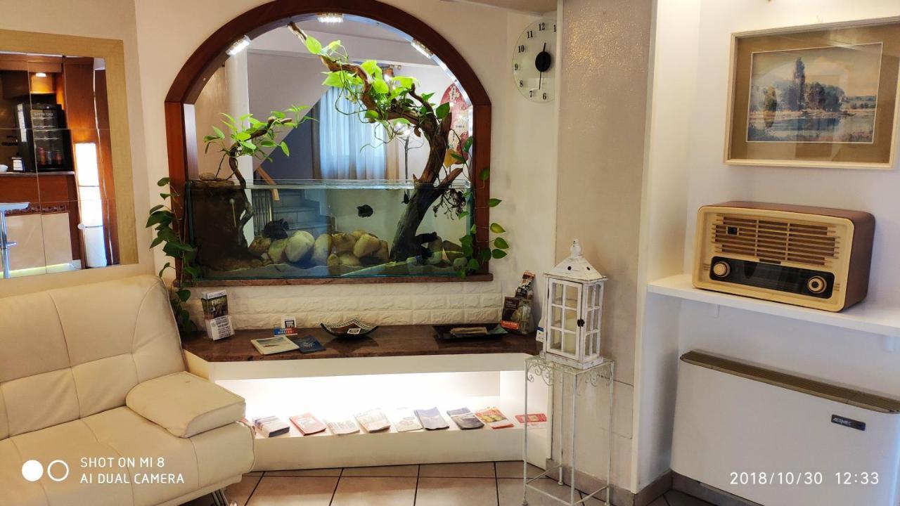 Hotel Minerva Ravenne Extérieur photo
