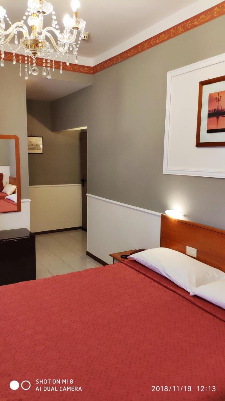 Hotel Minerva Ravenne Extérieur photo