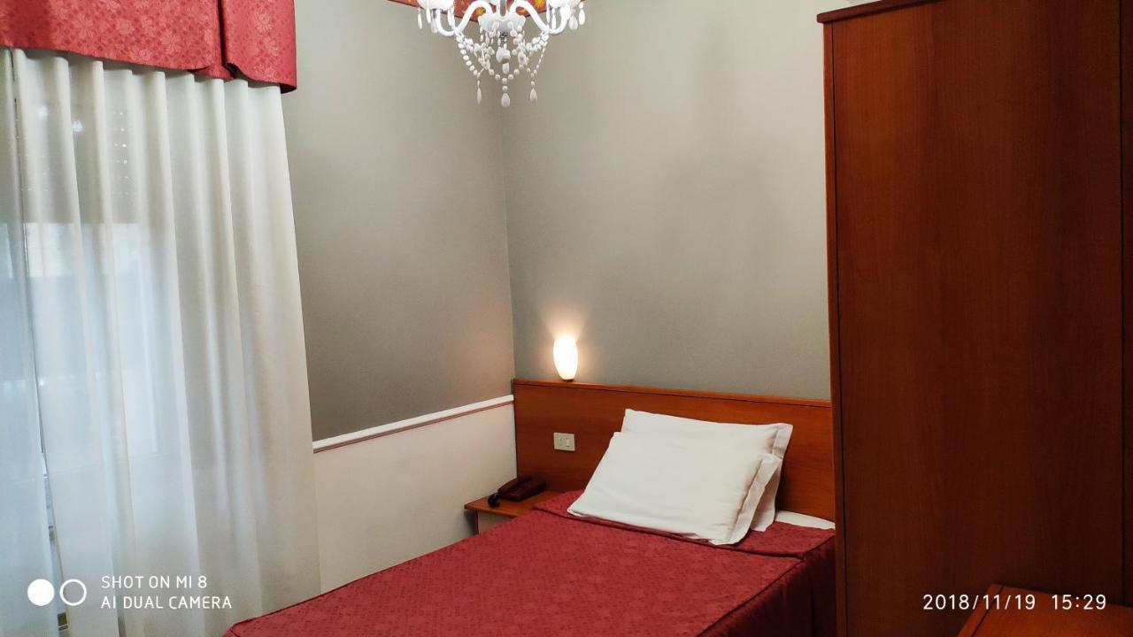 Hotel Minerva Ravenne Extérieur photo